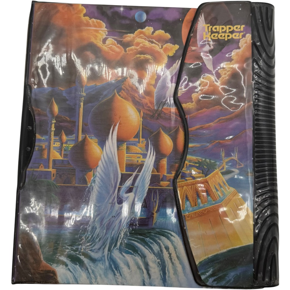 Trapper Keeper Vintage 3 Ring Binder Fantasy City Scene Herons 90s